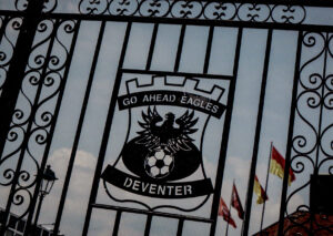 Postkaart Deventer Kiekjes 08 - Go Ahead Eagles X12