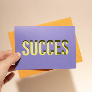 Wenskaart Cut it Out 004 - SUCCES X6